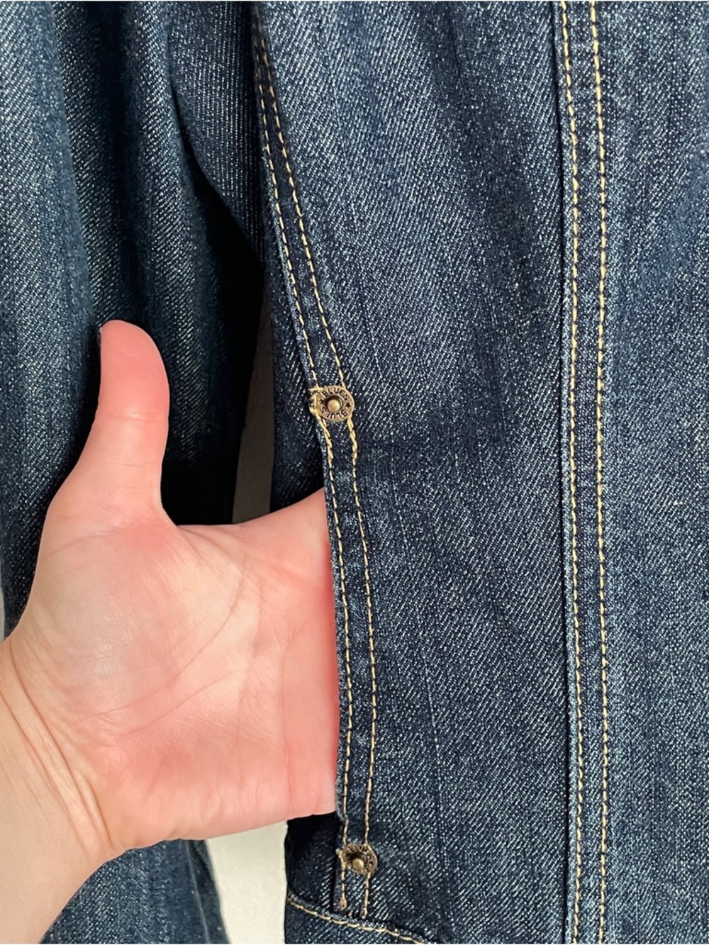 Vintage Y2K Dark Wash Denim Jean Jacket Medium Classic Indie Model Off Duty 90s - Picture 11 of 16